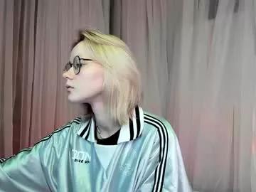 blondyliluu from Chaturbate is Freechat