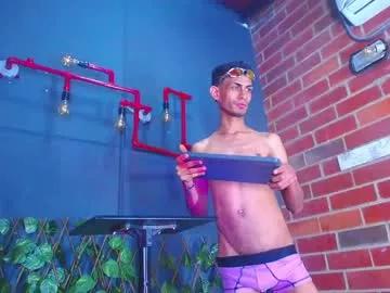 christopher_latin_ from Chaturbate is Freechat