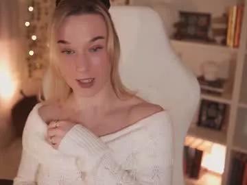 emily_fox_official from Chaturbate is Freechat