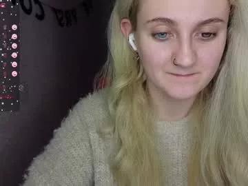 frosty_blueberries4 from Chaturbate is Freechat