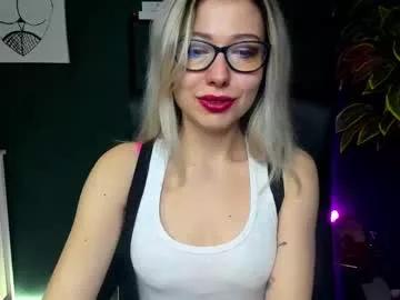 Photos of heidi_pleasure from Chaturbate is Away