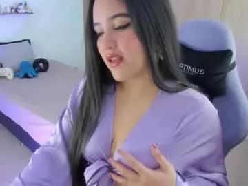 juli_santos_22 from Chaturbate is Freechat