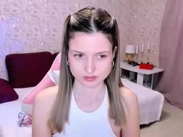 julie_flores from Chaturbate is Freechat