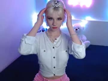 luna_blaze22 from Chaturbate is Freechat