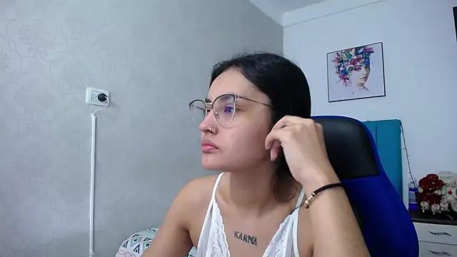 antonella_sweetlittle from StripChat is Freechat