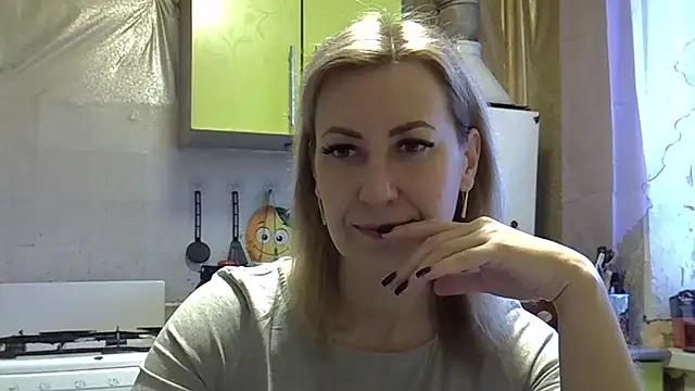 AshleyXHoney from StripChat is Freechat