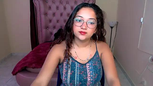 heidy_miss from StripChat is Freechat