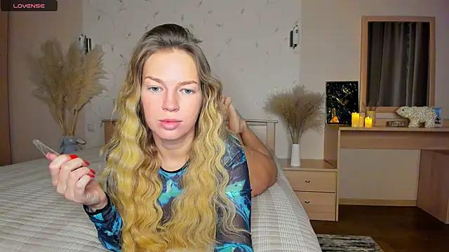 Jeanne_Williams from StripChat is Freechat