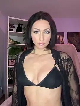 KatyEvanss from StripChat is Freechat