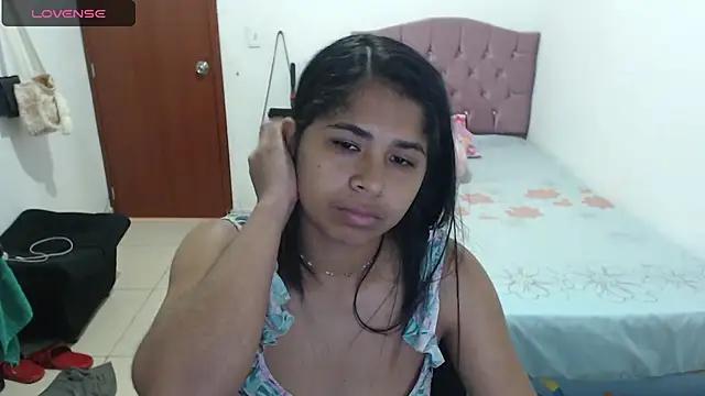 kiara_williamsbk from StripChat is Freechat