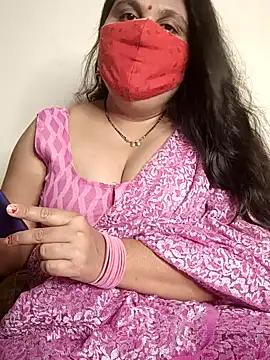 Love-priya from StripChat is Freechat