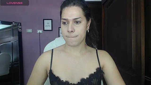 Luciana_Ortiz1 from StripChat is Freechat