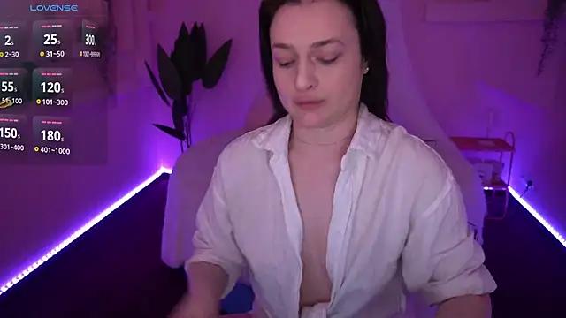 MonicaBooom from StripChat is Freechat