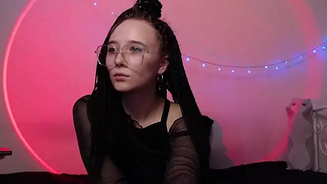 Robin_yourss from StripChat is Freechat