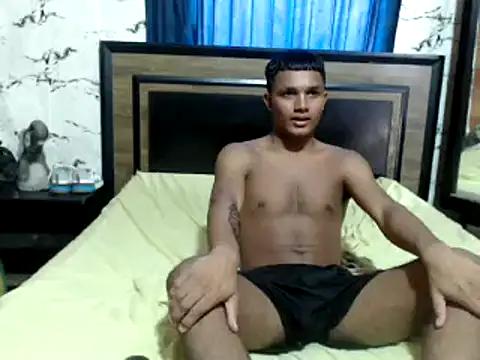 Steven_latin_horny from StripChat is Freechat