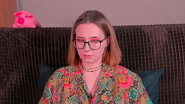 VeronikaKissuchi from StripChat is Freechat