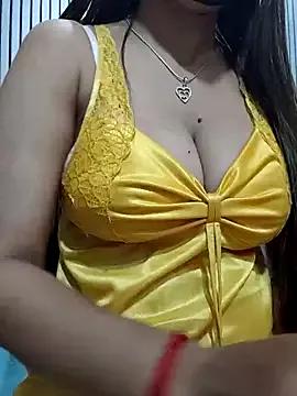 yourslustyshanaya from StripChat is Freechat