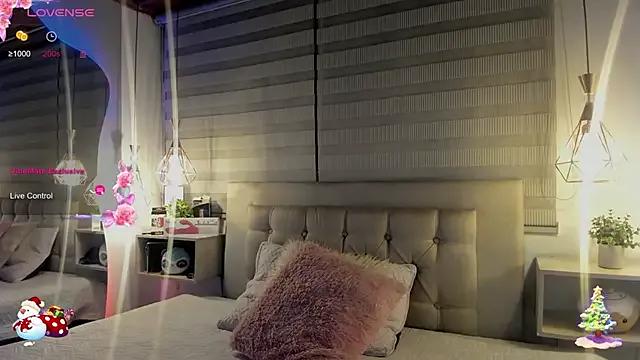 StripChat cristal__hot_1 is Freechat cristal__hot_1 — finger in pussy