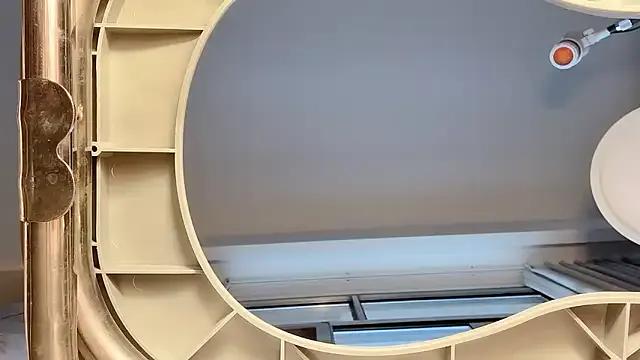 StripChat Krismil3 is Freechat Krismil3 — chest juice dripping